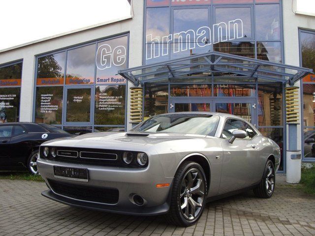 Gebraucht Dodge Challenger 309 PS (227 kW) 2016 Grau metallic Coupé