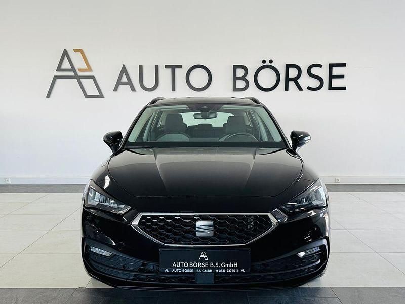 Gebraucht Seat Leon Style 150 PS (110 kW) 2022 Mitternachtsschwarz Kombi