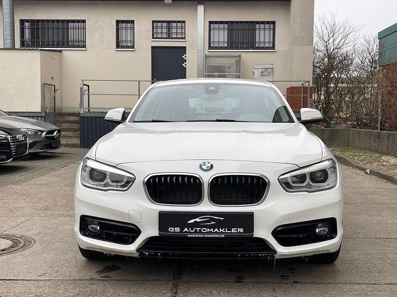 Gebraucht BMW 120 Sport Line 190 PS (139 kW) 2017 Weiß Kleinwagen