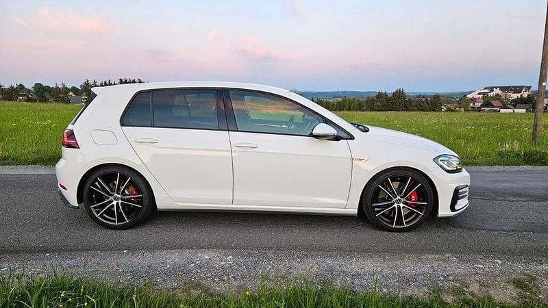 Gebraucht VW Golf VII GTI 245 PS (180 kW) 2018 Weiß Limousine