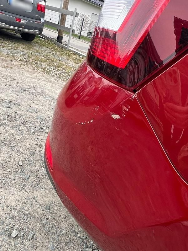 Gebraucht Skoda Rapid 105 PS (77 kW) 2014 Rot Kleinwagen
