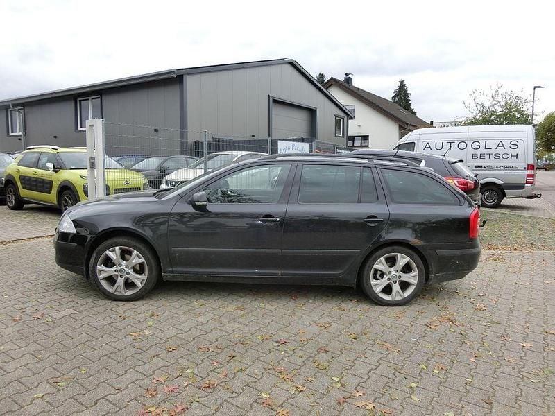 Gebraucht Skoda Octavia Elegance 102 PS (75 kW) 2008 Schwarz Kombi