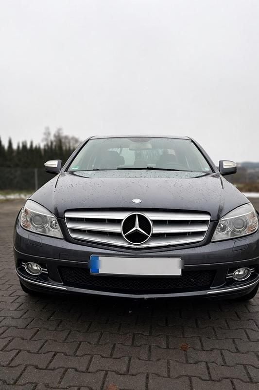 Blau Gebraucht 2007 Mercedes C180 Avantgarde Limousine | 7.500 € (Fairer Preis) - Bild 1/4