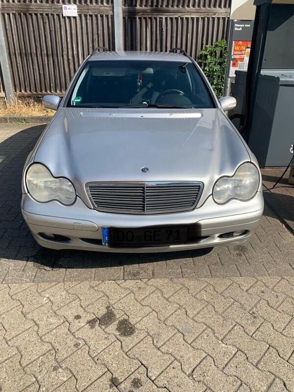 Silber Gebraucht 2003 Mercedes C200 Classic Kombi | 1.300 € (Superpreis) - Bild 1/4