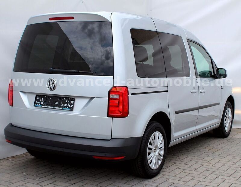 Gebraucht VW Caddy 102 PS (75 kW) 2018 Silber Van / Kleinbus