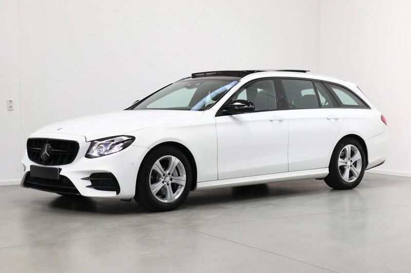 Weiß Gebraucht 2017 Mercedes E220 AMG line Kombi | 19.500 € (Superpreis) - Bild 1/4