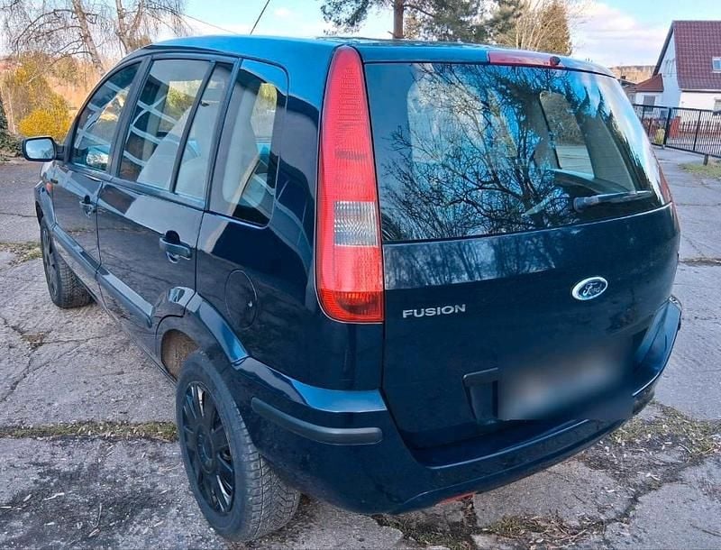 Gebraucht Ford Fusion 80 PS (58 kW) 2005 Blau Kleinwagen