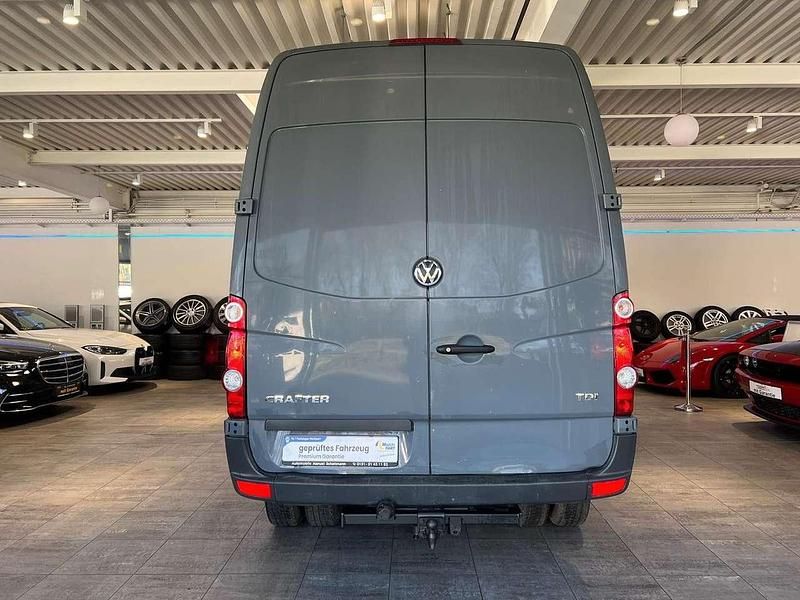 Gebraucht VW Crafter 109 PS (80 kW) 2016 Grau Van