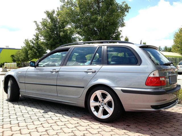Gebraucht BMW 320 150 PS (110 kW) 2003 Silber Kombi