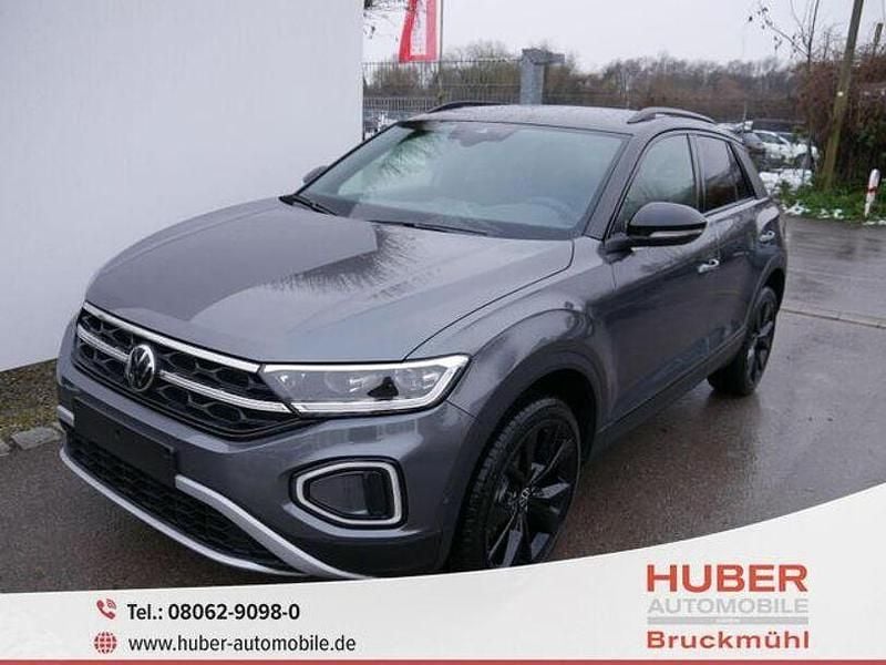 Neu VW T-Roc Style 150 PS (110 kW) 2025 Deepblack perleffekt SUV