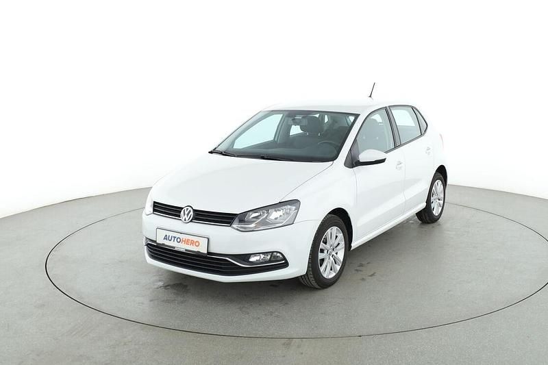 Weiß Gebraucht 2017 VW Polo Comfortline Limousine | 10.710 € (Fairer Preis) - Bild 1/3