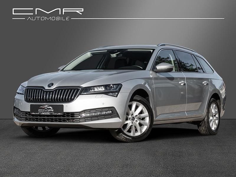 Silber Gebraucht 2022 Skoda Superb Business Line Kombi | 21.992 € (Guter Preis) - Bild 1/4