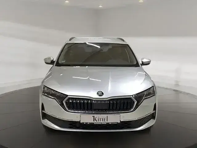 Gebraucht Skoda Octavia Selection 116 PS (85 kW) 2025 Silber Kombi
