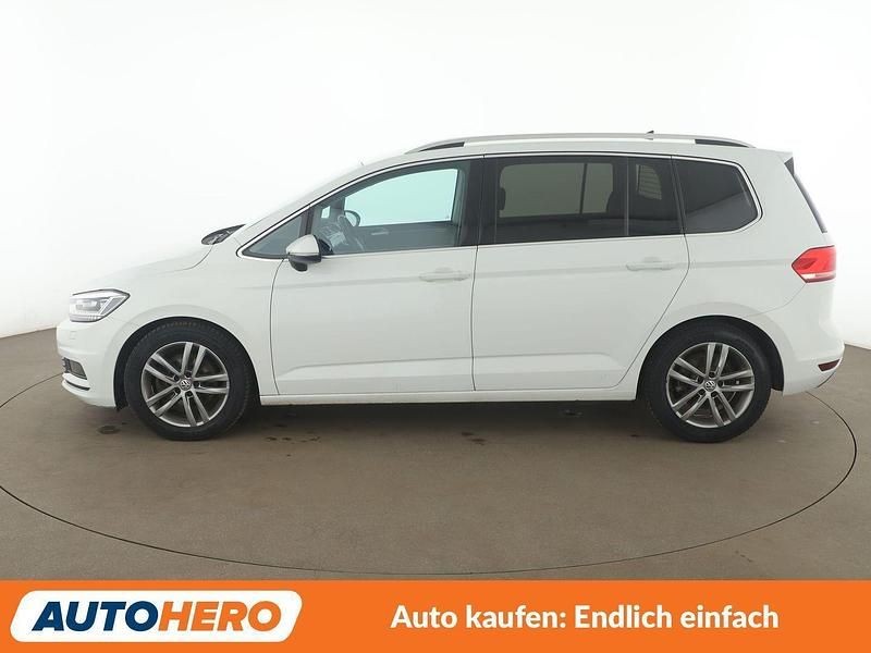 Gebraucht VW Touran Highline 190 PS (139 kW) 2018 Weiß Van / Kleinbus