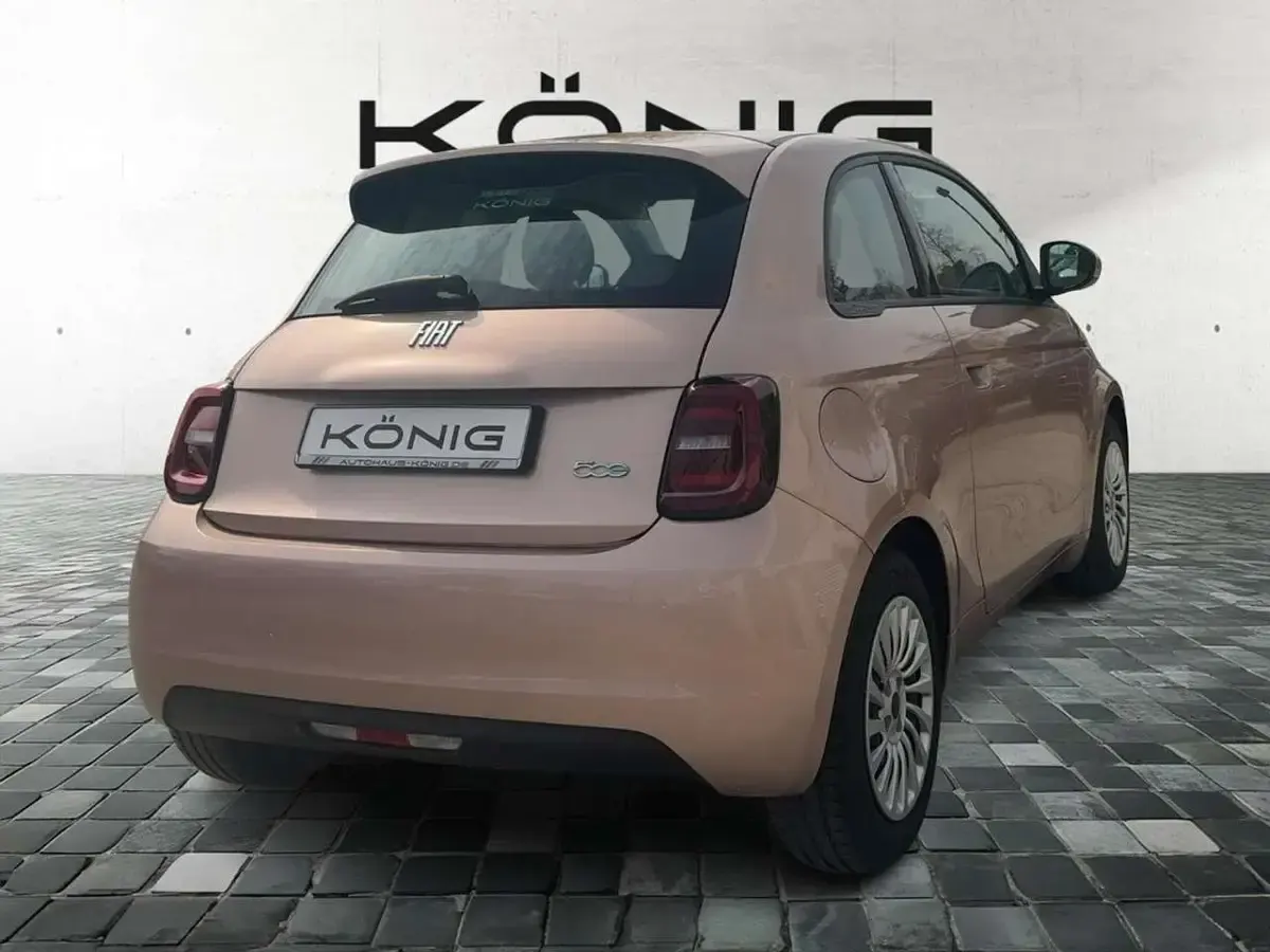 Gebraucht Fiat 500e 86 kW (118 PS) 2023 Gold Kleinwagen