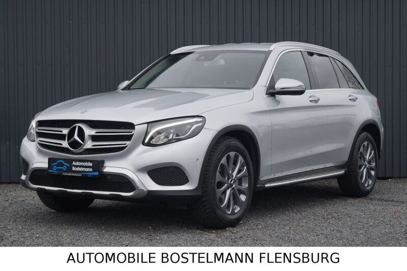 Silber Gebraucht 2018 Mercedes GLC220 SUV | 29.985 € (Fairer Preis) - Bild 1/4