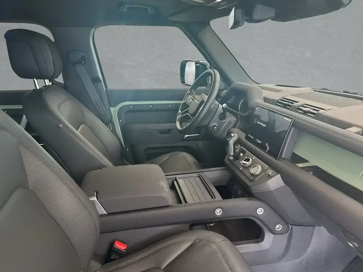 Gebraucht Land Rover Defender 75th Limited Edition 300 PS (220 kW) 2023 Andere SUV