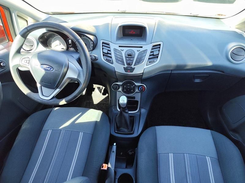 Gebraucht Ford Fiesta 60 PS (44 kW) 2009 Orange Kleinwagen