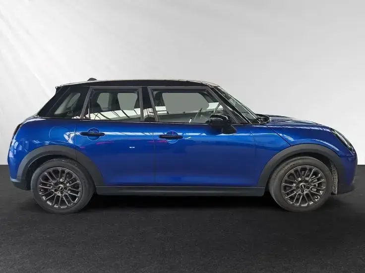Usata Mini Cooper 156 CV (114 kW) 2024 Blu Utilitaria