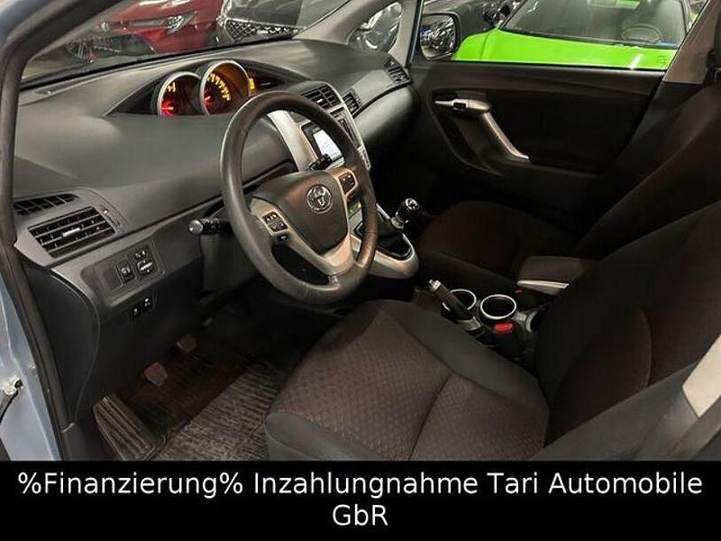 Gebraucht Toyota Verso Edition 147 PS (108 kW) 2011 Andere Van / Kleinbus