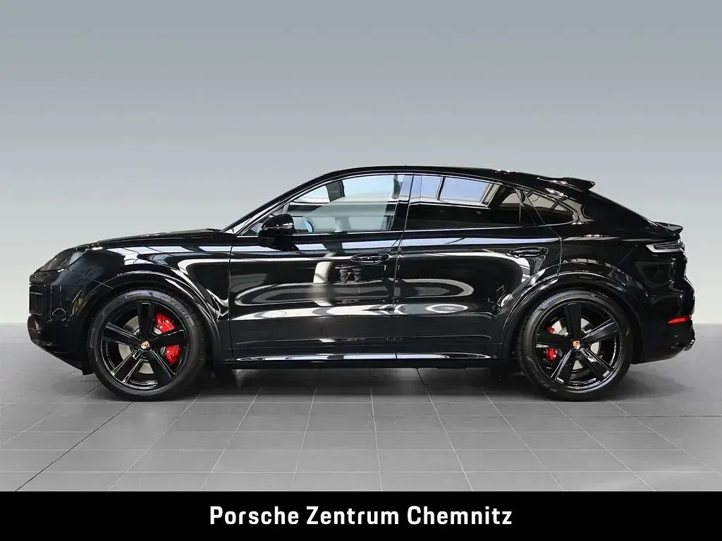 Gebraucht Porsche Cayenne GTS 500 PS (367 kW) 2026 Chromitschwarz SUV
