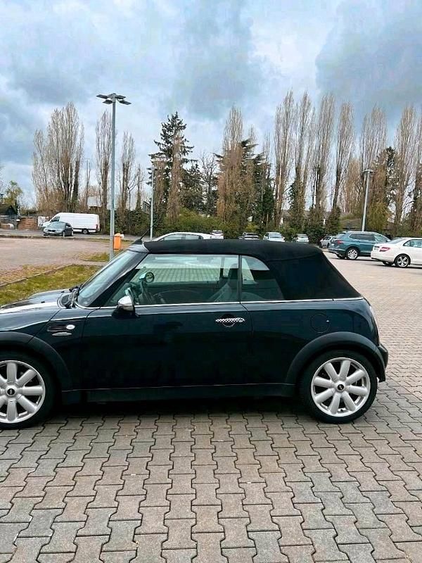 Second-hand Mini Cooper Cabriolet 116 CP (85 kW) 2008 Negru Cabrio
