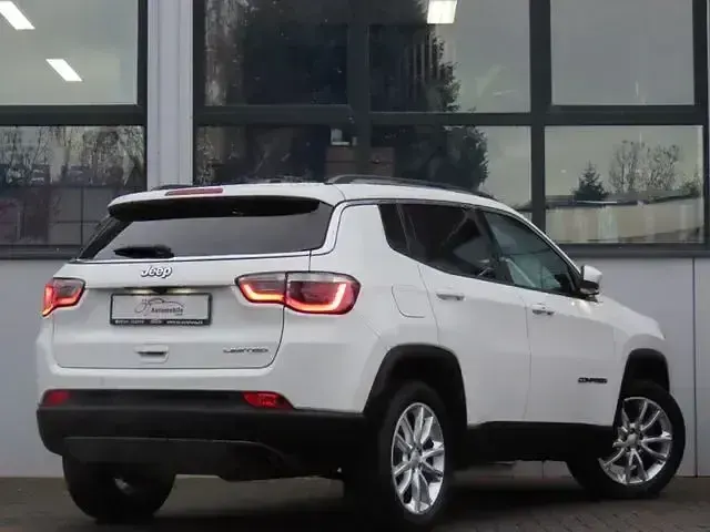 Gebraucht Jeep Compass 150 PS (110 kW) 2021 Weiß SUV