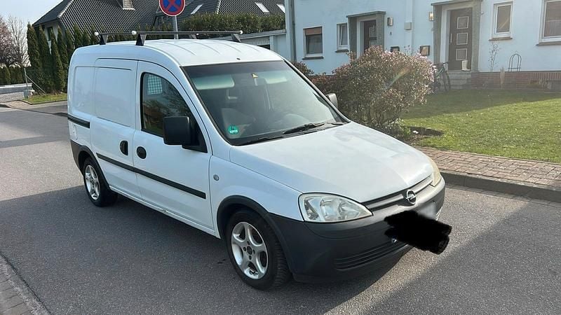 Second-hand Opel Combo 90 CP (66 kW) 2008 Alb Monovolum
