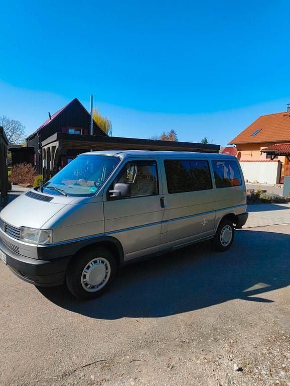 Second-hand VW T4 83 CP (61 kW) 1991 Argintiu Van
