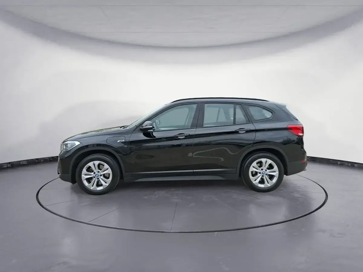 Gebraucht BMW X1 Advantage 125 PS (91 kW) 2022 SUV