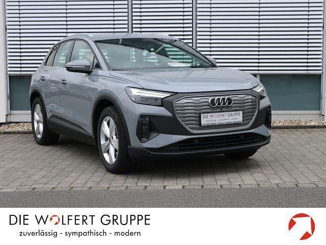 Grau Gebraucht 2023 Audi Q4 e-tron Basis SUV | 26.740 € (Superpreis) - Bild 1/4