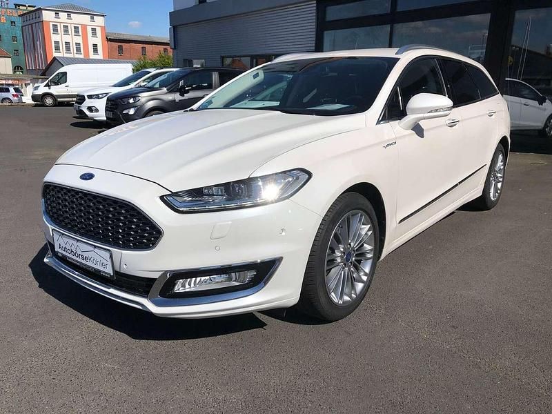 Gebraucht Ford Mondeo Vignale 239 PS (175 kW) 2016 Arktisweiß Kombi