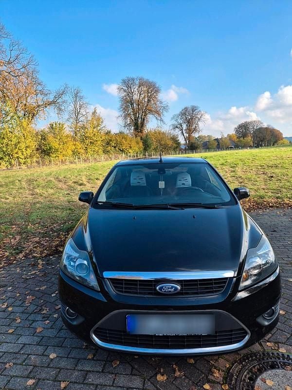 Schwarz Gebraucht 2009 Ford Focus Cabriolet Cabrio | 1.999 € (Guter Preis) - Bild 1/4