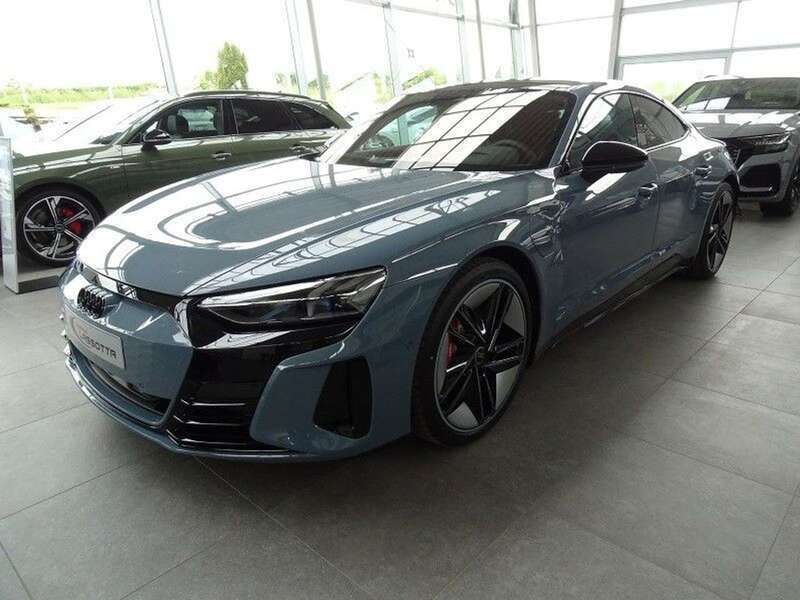 Kemoragrau metallic Gebraucht 2024 Audi e-tron GT quattro Exclusive Limousine | 79.900 € (Teuer) - Bild 1/4
