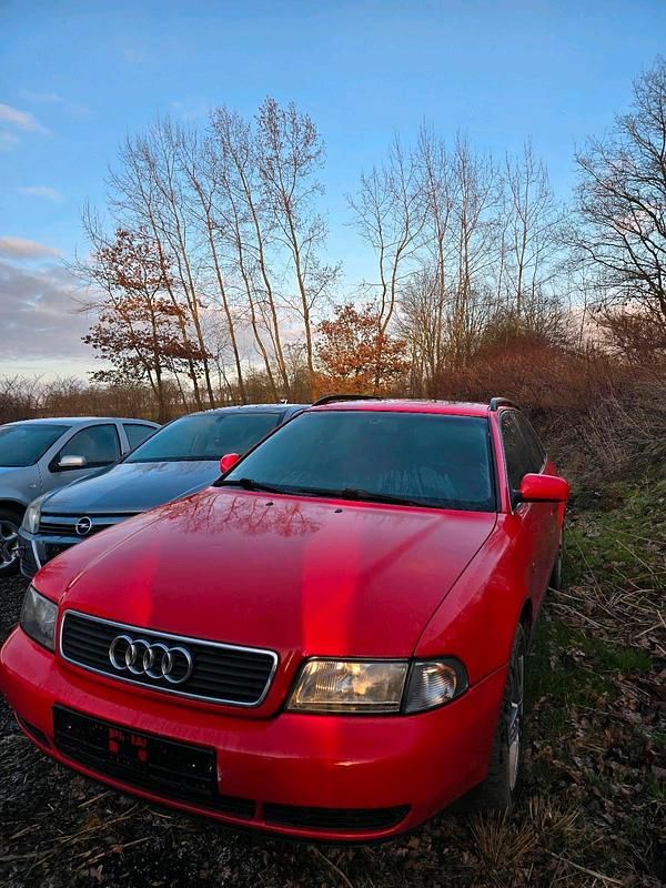 Brugt Audi A4 165 HK (121 kW) 1998 Rød Stationcar