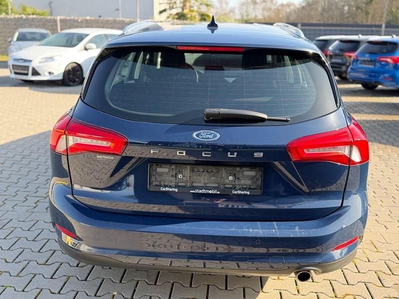 Gebraucht Ford Focus 95 PS (69 kW) 2020 Blau Kombi
