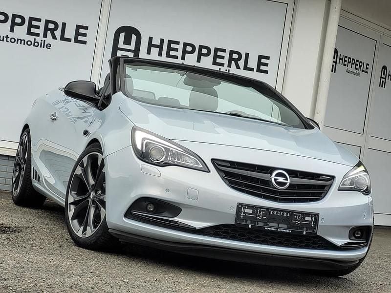 Gebraucht Opel Cascada Innovation 200 PS (147 kW) 2014 Weiß Cabrio