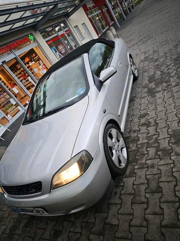 Gebraucht Opel Astra Cabriolet 125 PS (91 kW) 2003 Silber Cabrio