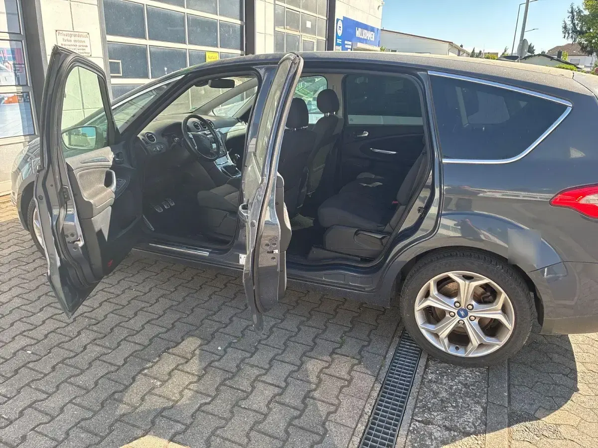 Occasion Ford S-MAX Titanium 160 ch (117 kW) 2011 Monospace