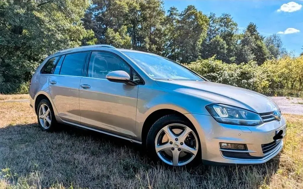 Gebraucht VW Golf VII Highline 150 PS (110 kW) 2014 Grau Limousine