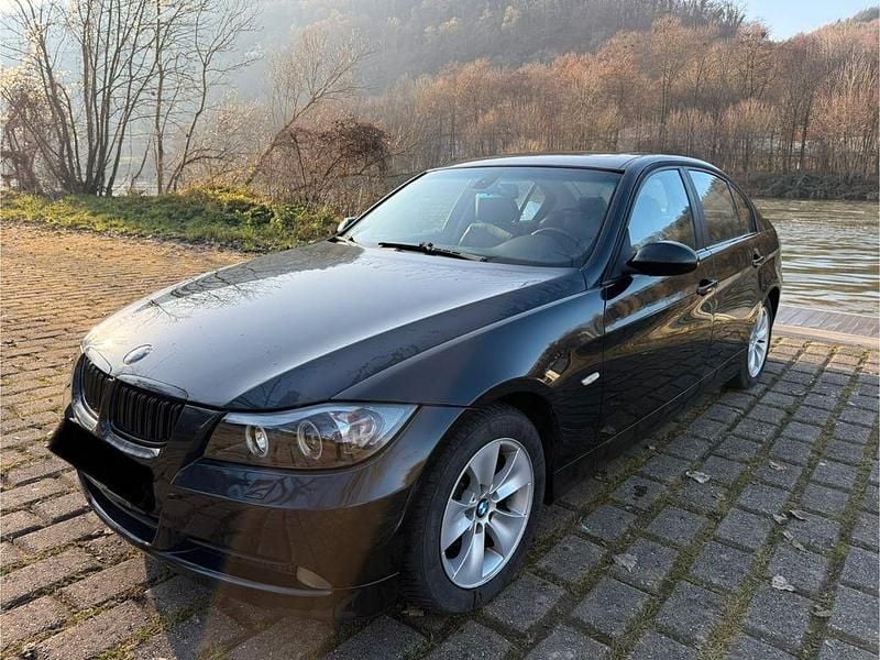Gebraucht BMW 325 218 PS (160 kW) 2006 Schwarz Limousine