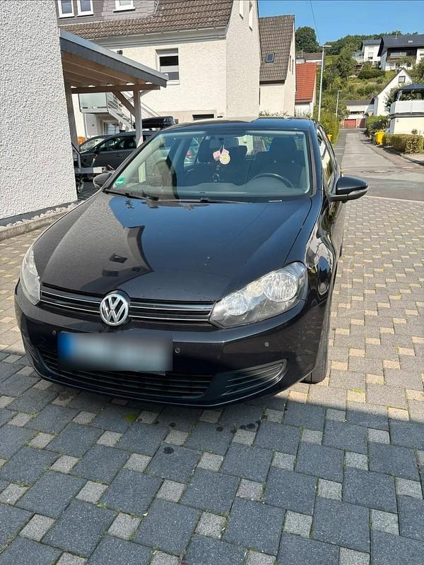 Schwarz Gebraucht 2009 VW Golf VI Limousine | 2.200 € (Superpreis) - Bild 1/4
