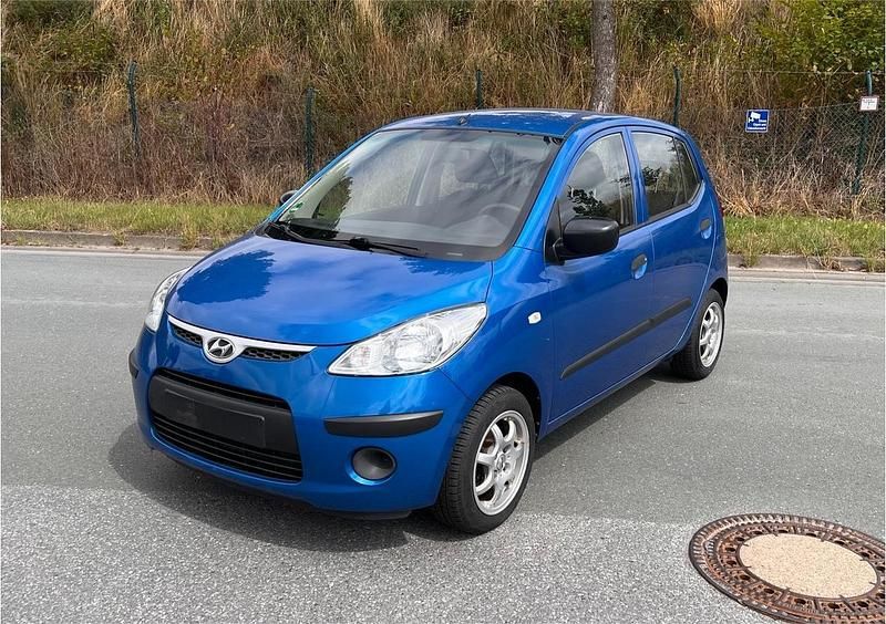 Blau Gebraucht 2009 Hyundai i10 Kleinwagen | 3.999 € (Teuer) - Bild 1/4