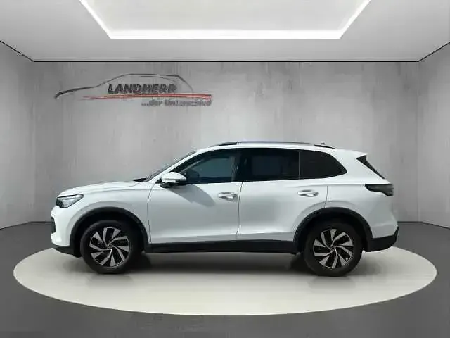 Neu VW Tiguan Life 150 PS (110 kW) 2026 Weiss SUV