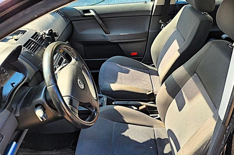 Gebraucht VW Polo 80 PS (58 kW) 2007 Schwarz Kleinwagen