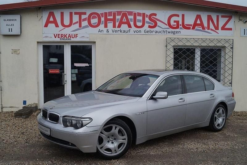 Gebraucht BMW 760L 445 PS (327 kW) 2004 Titansilber metallic Limousine