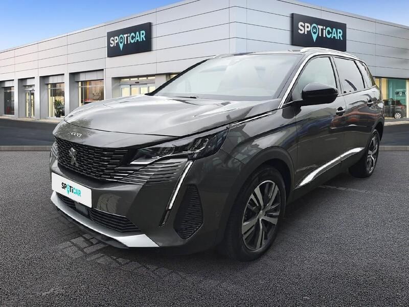 Grau Gebraucht 2023 Peugeot 5008 Allure Van / Kleinbus | 30.860 € (Fairer Preis) - Bild 1/3