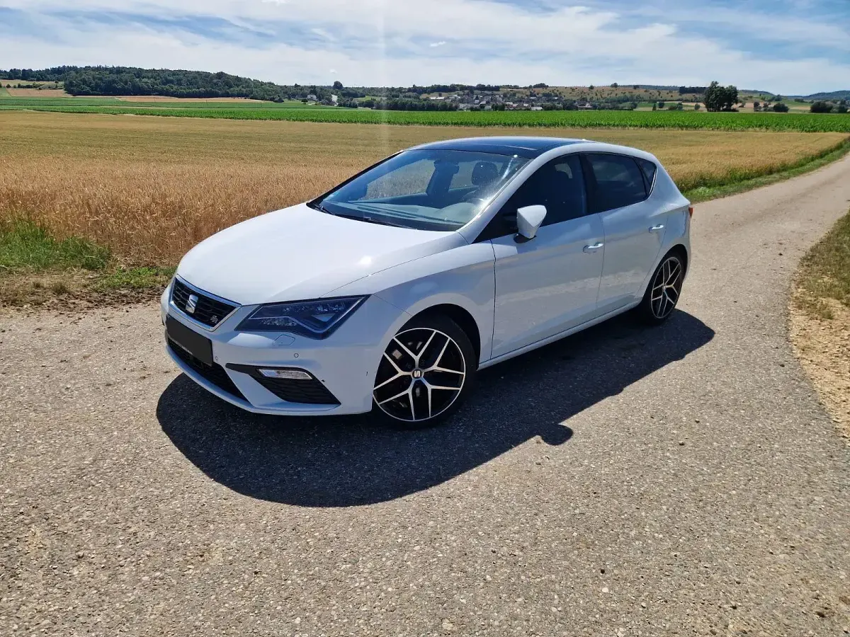 Gebraucht Seat Leon FR 190 PS (139 kW) 2019 Weiß Limousine