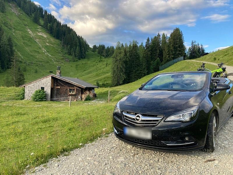 Gebraucht Opel Cascada Innovation 165 PS (121 kW) 2015 Schwarz Cabrio