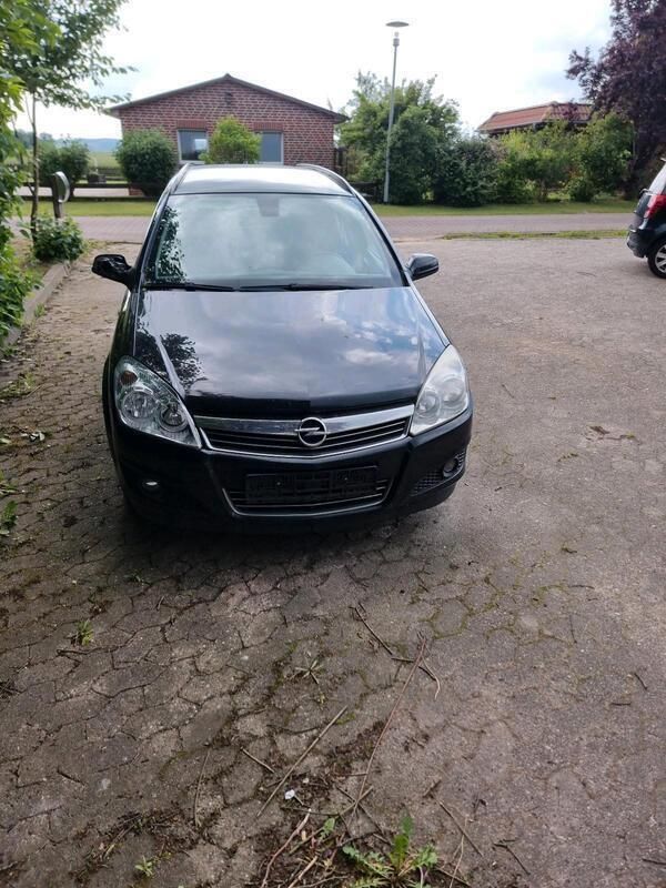 Schwarz Gebraucht 2007 Opel Astra Kombi | 950 € (Superpreis) - Bild 1/4